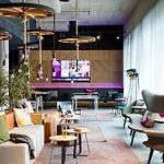 Moxy 3* إسن