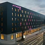 Moxy