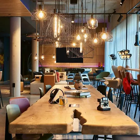 Moxy Essen