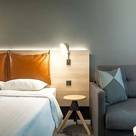 Moxy Отель 3*