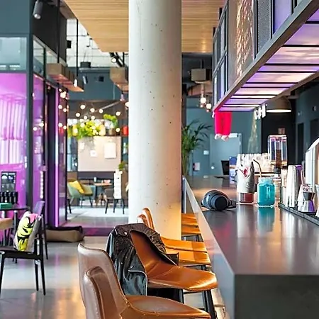 Moxy 3* Эссен